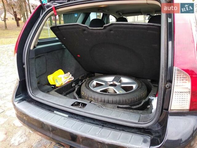 Вольво В50 2009 в Казанке на Automoto.ua Черный Вольво В50, объемом двигателя 1.6 л и пробегом 224 тыс. км за 6500 $, фото 5 на Automoto.ua