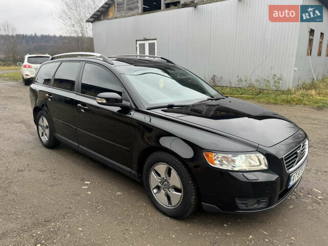 Черный Вольво В50, объемом двигателя 1.56 л и пробегом 213 тыс. км за 6599 $, фото 9 на Automoto.ua
