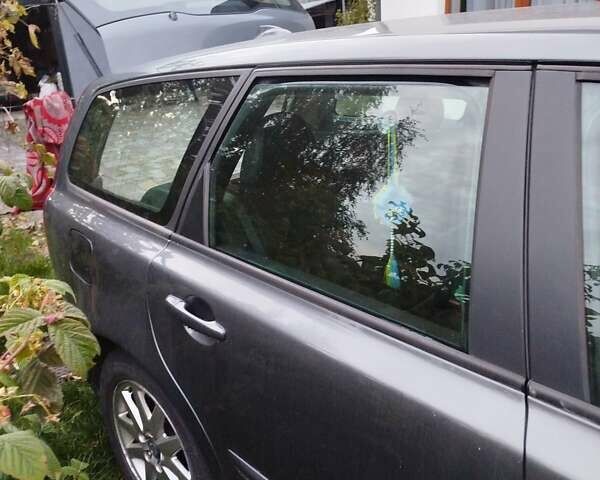 Черный Вольво В50, объемом двигателя 2 л и пробегом 306 тыс. км за 7500 $, фото 10 на Automoto.ua