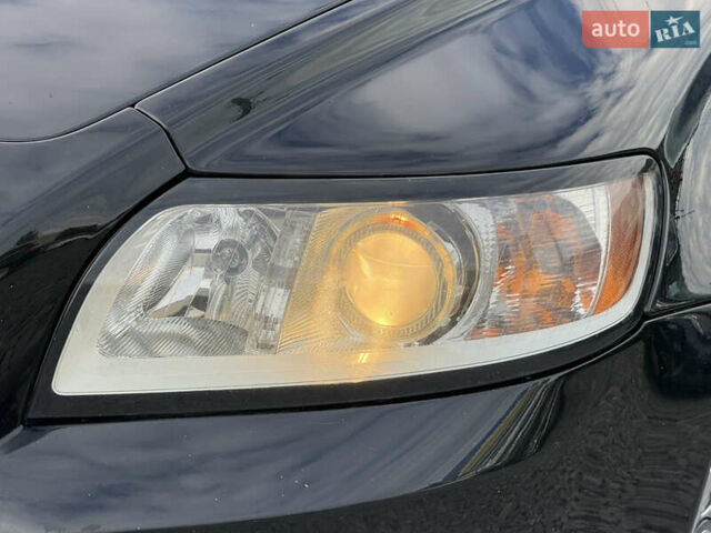 Чорний Вольво V50, об'ємом двигуна 1.6 л та пробігом 285 тис. км за 6999 $, фото 9 на Automoto.ua