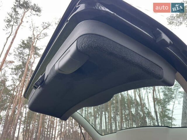 Черный Вольво В50, объемом двигателя 1.8 л и пробегом 189 тыс. км за 6950 $, фото 77 на Automoto.ua