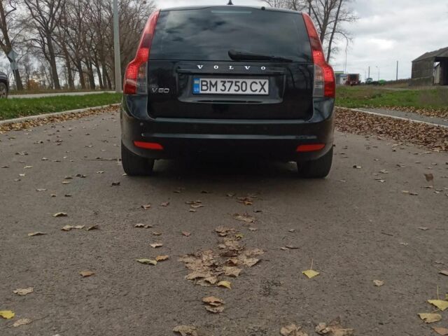 Черный Вольво В50, объемом двигателя 1.6 л и пробегом 355 тыс. км за 6800 $, фото 4 на Automoto.ua