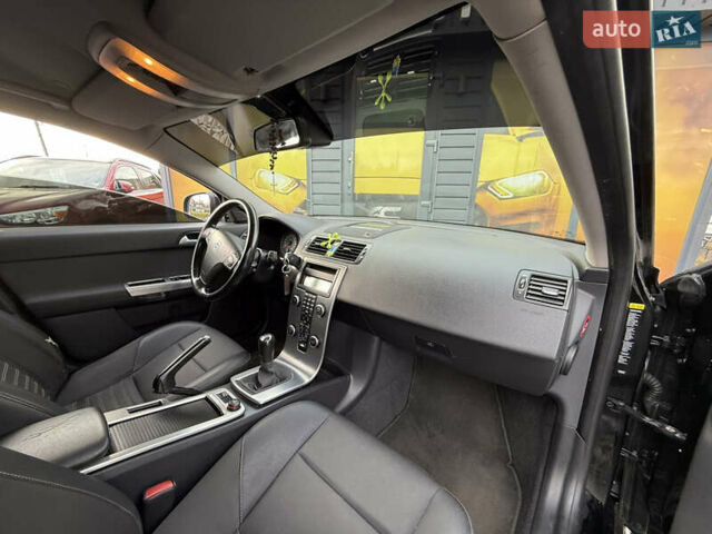 Чорний Вольво V50, об'ємом двигуна 1.6 л та пробігом 285 тис. км за 6999 $, фото 25 на Automoto.ua