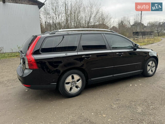 Черный Вольво В50, объемом двигателя 1.56 л и пробегом 213 тыс. км за 6599 $, фото 10 на Automoto.ua