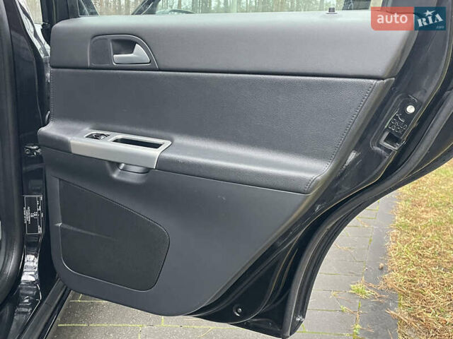 Черный Вольво В50, объемом двигателя 1.8 л и пробегом 189 тыс. км за 6950 $, фото 41 на Automoto.ua