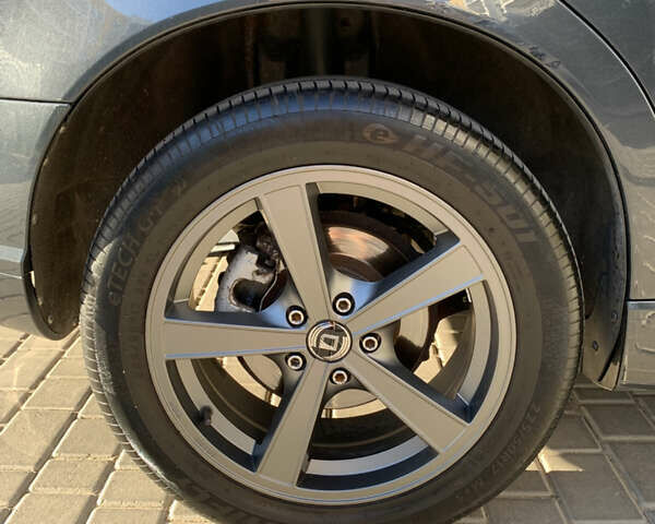 Вольво В50 2009 в Одессе на Automoto.ua Черный Вольво В50, объемом двигателя 1.56 л и пробегом 280 тыс. км за 7100 $, фото 13 на Automoto.ua