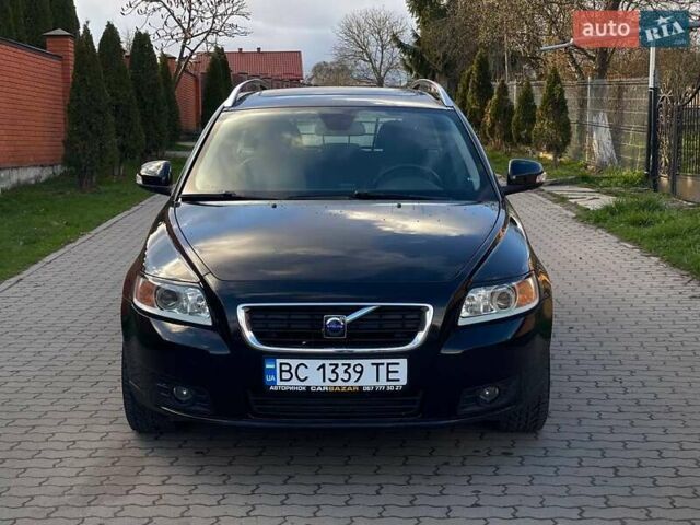 Черный Вольво В50, объемом двигателя 1.6 л и пробегом 207 тыс. км за 7700 $, фото 4 на Automoto.ua
