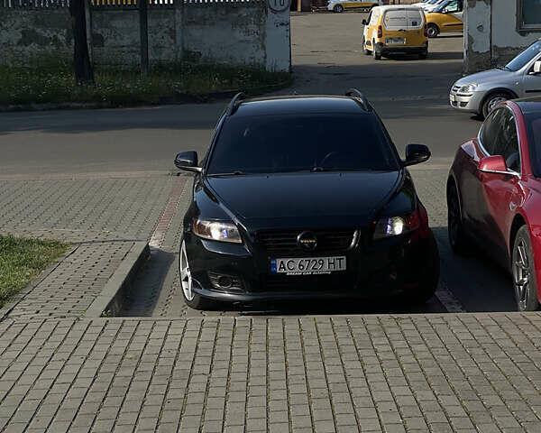 Черный Вольво В50, объемом двигателя 1.56 л и пробегом 292 тыс. км за 7300 $, фото 7 на Automoto.ua