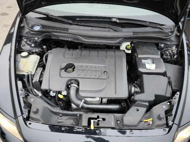 Черный Вольво В50, объемом двигателя 0 л и пробегом 190 тыс. км за 5550 $, фото 23 на Automoto.ua