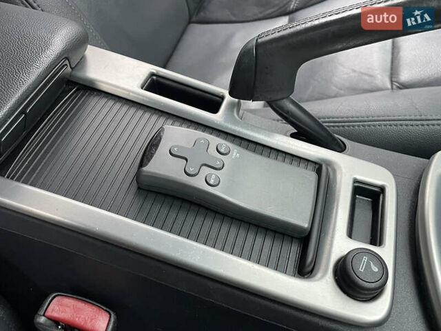 Черный Вольво В50, объемом двигателя 1.8 л и пробегом 189 тыс. км за 6950 $, фото 29 на Automoto.ua