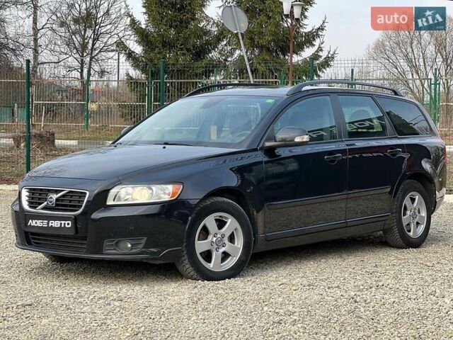 Черный Вольво В50, объемом двигателя 1.56 л и пробегом 304 тыс. км за 6400 $, фото 5 на Automoto.ua