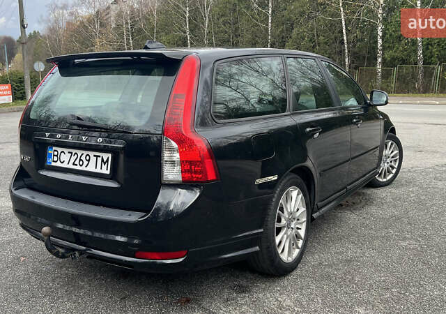Чорний Вольво V50, об'ємом двигуна 1.56 л та пробігом 205 тис. км за 6800 $, фото 6 на Automoto.ua