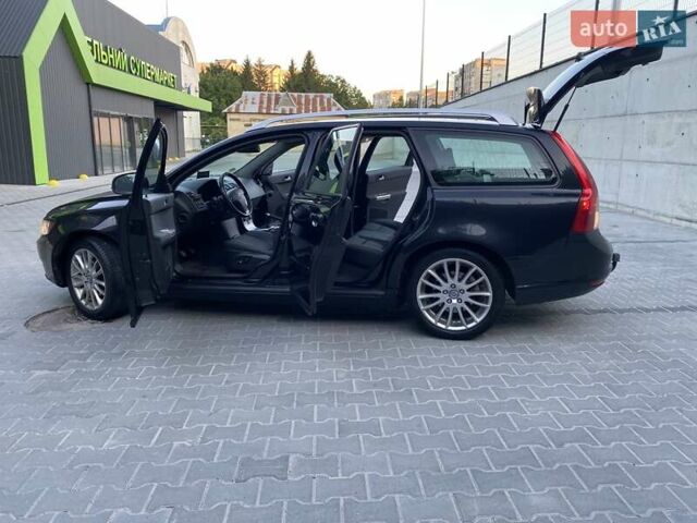 Чорний Вольво V50, об'ємом двигуна 1.56 л та пробігом 235 тис. км за 6990 $, фото 12 на Automoto.ua