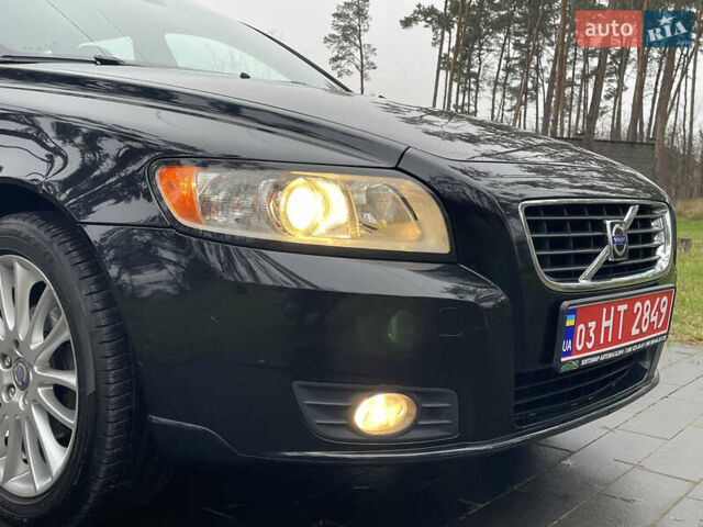 Черный Вольво В50, объемом двигателя 1.8 л и пробегом 189 тыс. км за 6950 $, фото 6 на Automoto.ua