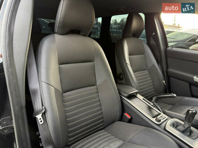 Чорний Вольво V50, об'ємом двигуна 1.6 л та пробігом 285 тис. км за 6999 $, фото 24 на Automoto.ua