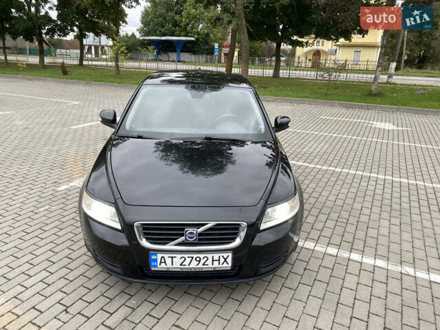 Черный Вольво В50, объемом двигателя 1.6 л и пробегом 295 тыс. км за 5700 $, фото 15 на Automoto.ua