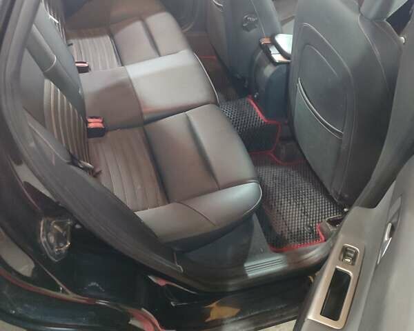 Чорний Вольво V50, об'ємом двигуна 1.6 л та пробігом 234 тис. км за 2700 $, фото 18 на Automoto.ua