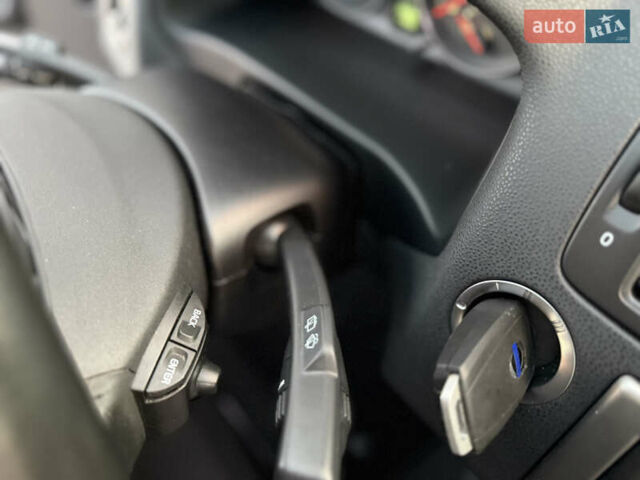 Чорний Вольво V50, об'ємом двигуна 1.6 л та пробігом 225 тис. км за 6950 $, фото 115 на Automoto.ua