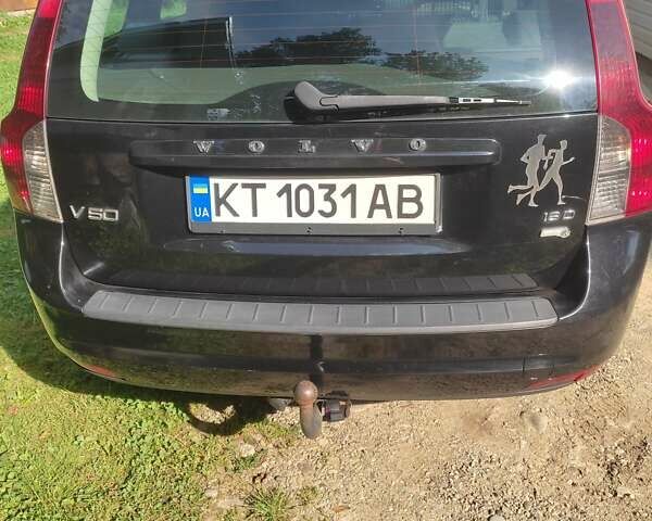 Вольво В50 2009 в Косове на Automoto.ua Черный Вольво В50, объемом двигателя 1.6 л и пробегом 275 тыс. км за 6300 $, фото 15 на Automoto.ua
