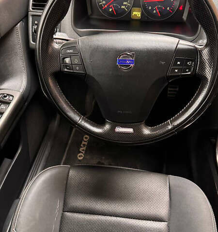 Чорний Вольво V50, об'ємом двигуна 1.6 л та пробігом 190 тис. км за 6600 $, фото 6 на Automoto.ua