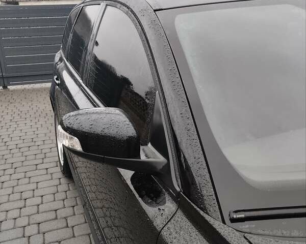 Чорний Вольво V50, об'ємом двигуна 1.6 л та пробігом 235 тис. км за 6100 $, фото 4 на Automoto.ua