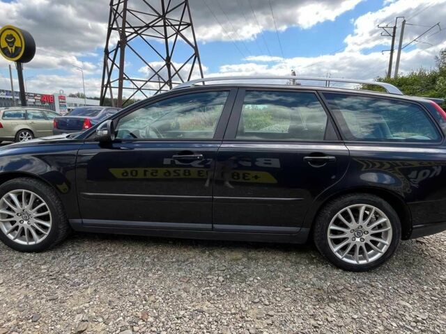 Чорний Вольво V50, об'ємом двигуна 0 л та пробігом 235 тис. км за 6959 $, фото 3 на Automoto.ua