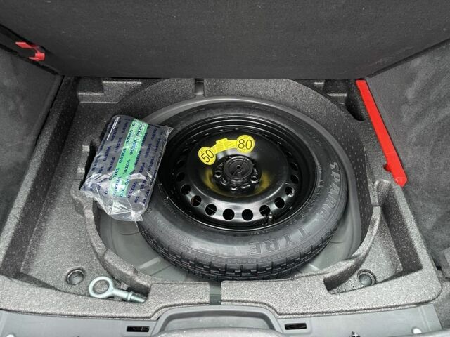 Черный Вольво В50, объемом двигателя 1.8 л и пробегом 189 тыс. км за 6950 $, фото 22 на Automoto.ua