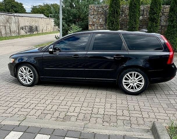 Чорний Вольво V50, об'ємом двигуна 1.56 л та пробігом 298 тис. км за 5899 $, фото 3 на Automoto.ua