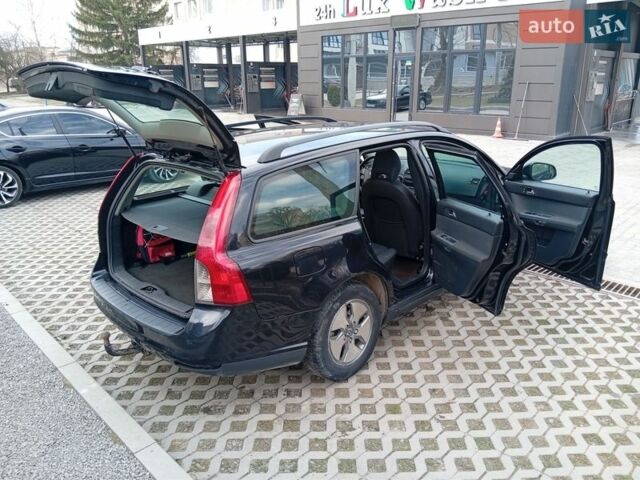 Черный Вольво В50, объемом двигателя 1.6 л и пробегом 279 тыс. км за 5800 $, фото 18 на Automoto.ua