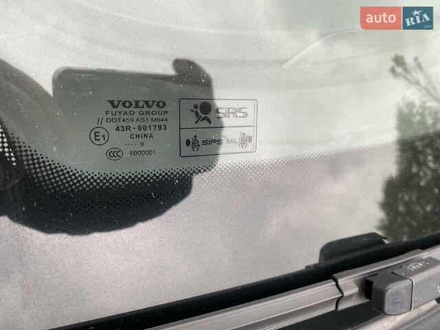 Черный Вольво В50, объемом двигателя 1.6 л и пробегом 295 тыс. км за 5700 $, фото 30 на Automoto.ua