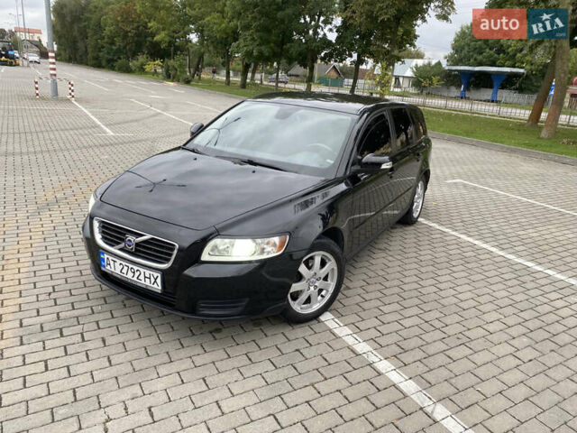 Черный Вольво В50, объемом двигателя 1.6 л и пробегом 295 тыс. км за 5700 $, фото 29 на Automoto.ua