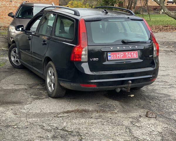 Чорний Вольво V50, об'ємом двигуна 0 л та пробігом 198 тис. км за 6500 $, фото 2 на Automoto.ua