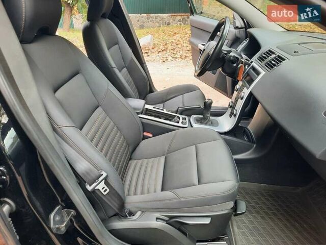 Чорний Вольво V50, об'ємом двигуна 1.6 л та пробігом 261 тис. км за 7770 $, фото 61 на Automoto.ua