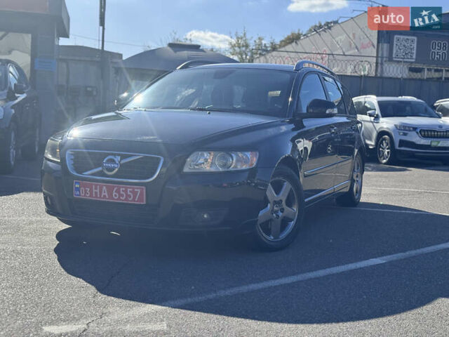 Вольво В50 2010 в Киеве на Automoto.ua Черный Вольво В50, объемом двигателя 1.6 л и пробегом 248 тыс. км за 9200 $, фото 8 на Automoto.ua