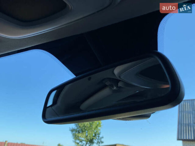Чорний Вольво V50, об'ємом двигуна 2 л та пробігом 279 тис. км за 9400 $, фото 58 на Automoto.ua