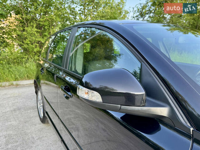 Чорний Вольво V50, об'ємом двигуна 1.6 л та пробігом 224 тис. км за 7150 $, фото 25 на Automoto.ua