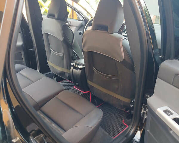 Черный Вольво В50, объемом двигателя 1.6 л и пробегом 233 тыс. км за 7300 $, фото 5 на Automoto.ua