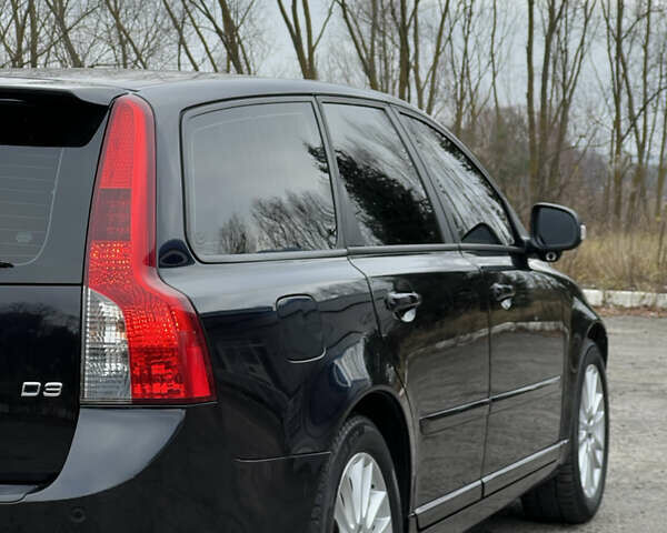 Чорний Вольво V50, об'ємом двигуна 2 л та пробігом 268 тис. км за 10250 $, фото 14 на Automoto.ua