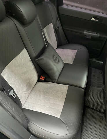 Вольво В50 2010 в Львове на Automoto.ua Черный Вольво В50, объемом двигателя 1.56 л и пробегом 278 тыс. км за 7500 $, фото 16 на Automoto.ua