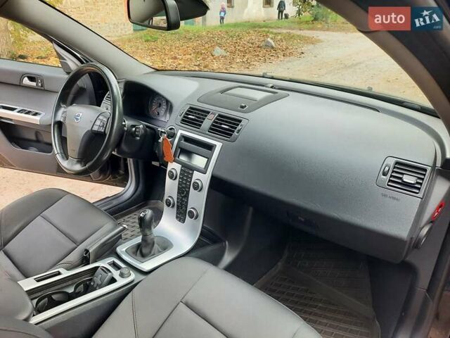 Чорний Вольво V50, об'ємом двигуна 1.6 л та пробігом 261 тис. км за 7770 $, фото 58 на Automoto.ua