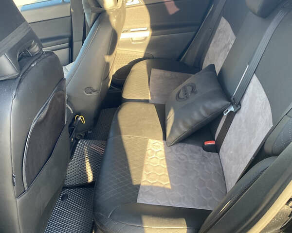 Вольво В50 2010 в Львове на Automoto.ua Черный Вольво В50, объемом двигателя 1.56 л и пробегом 278 тыс. км за 7500 $, фото 8 на Automoto.ua