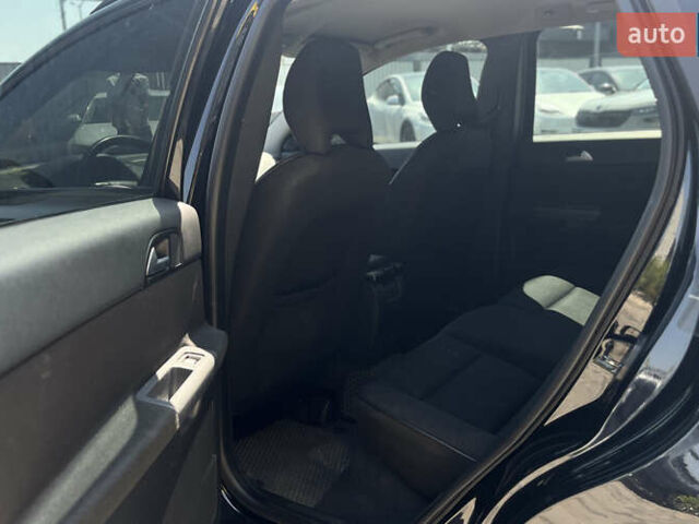 Вольво В50 2010 в Мукачеве на Automoto.ua Черный Вольво В50, объемом двигателя 1.56 л и пробегом 214 тыс. км за 8300 $, фото 14 на Automoto.ua