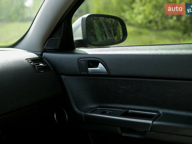 Черный Вольво В50, объемом двигателя 1.56 л и пробегом 203 тыс. км за 7800 $, фото 34 на Automoto.ua