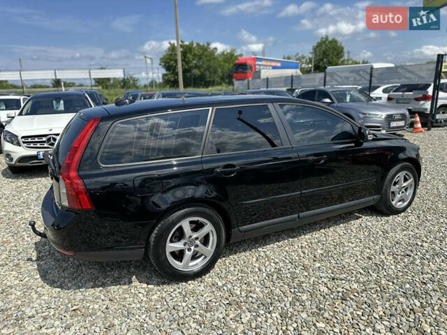 Вольво В50 2010 в Ивано-Франковске на Automoto.ua Черный Вольво В50, объемом двигателя 1.6 л и пробегом 305 тыс. км за 6999 $, фото 13 на Automoto.ua