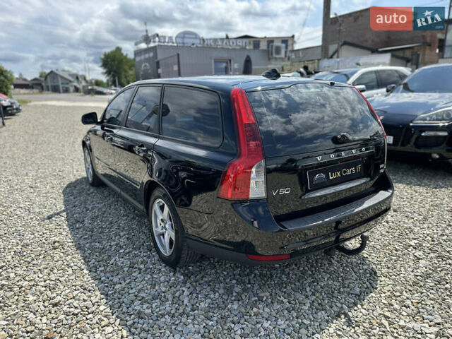 Вольво В50 2010 в Ивано-Франковске на Automoto.ua Черный Вольво В50, объемом двигателя 1.6 л и пробегом 305 тыс. км за 6999 $, фото 8 на Automoto.ua