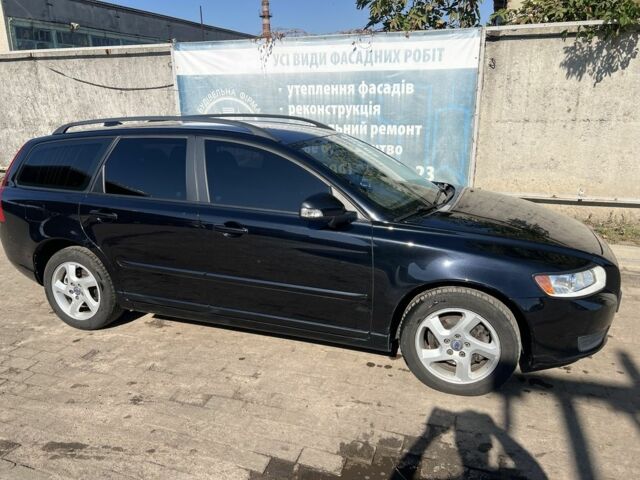 Чорний Вольво V50, об'ємом двигуна 1.6 л та пробігом 206 тис. км за 8500 $, фото 6 на Automoto.ua