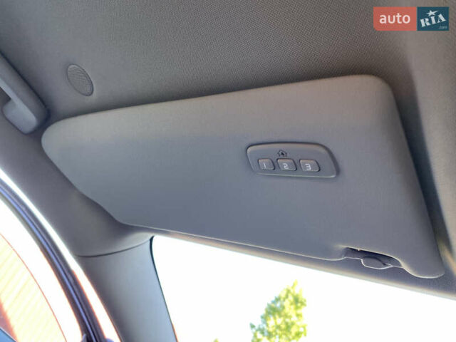 Чорний Вольво V50, об'ємом двигуна 2 л та пробігом 279 тис. км за 9400 $, фото 60 на Automoto.ua