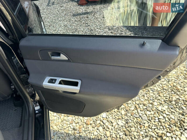 Вольво В50 2010 в Ивано-Франковске на Automoto.ua Черный Вольво В50, объемом двигателя 1.6 л и пробегом 305 тыс. км за 6999 $, фото 31 на Automoto.ua