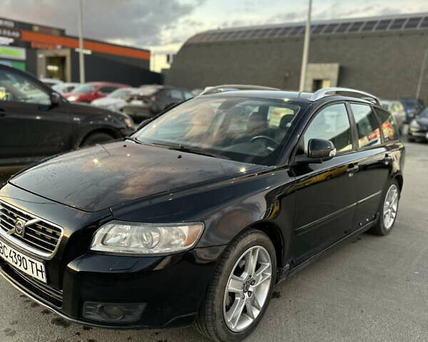 Черный Вольво В50, объемом двигателя 1.56 л и пробегом 146 тыс. км за 7800 $, фото 2 на Automoto.ua