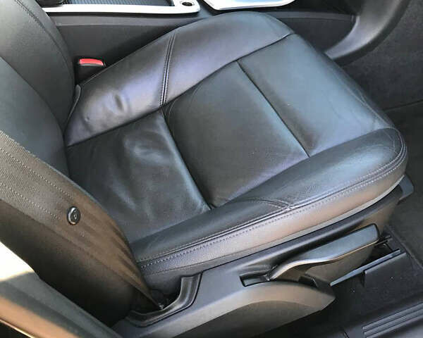 Черный Вольво В50, объемом двигателя 2 л и пробегом 269 тыс. км за 10350 $, фото 13 на Automoto.ua